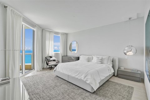 Copropriété à louer à Sunny Isles Beach, Floride: 4 chambres, 254.18 m2 № 1946858 - photo 19