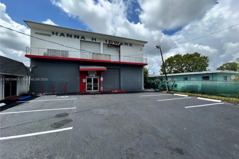 Commercial property in Oakland Park, Florida № 1963086 - photo 19