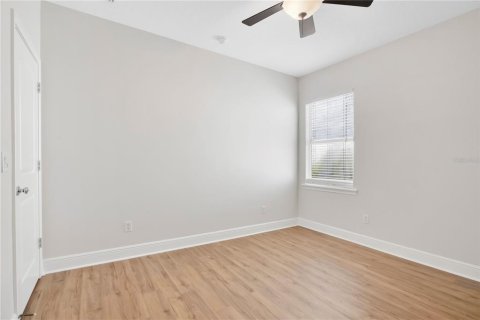 House in Orlando, Florida 3 bedrooms, 182.46 sq.m. № 2378070 - photo 21