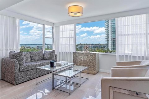 Condominio en alquiler en Miami Beach, Florida, 2 dormitorios, 166.3 m2 № 2085960 - foto 4