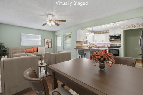House in Ocala, Florida 2 bedrooms, 145.95 sq.m. № 2098300 - photo 24