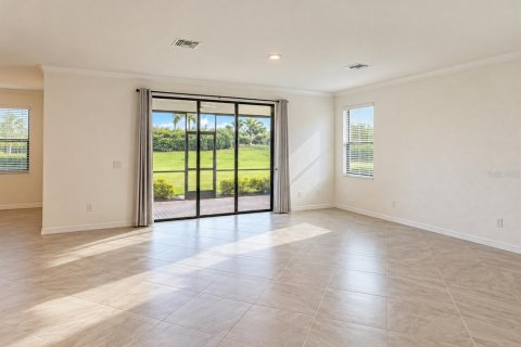 Villa ou maison à vendre à Venice, Floride: 2 chambres, 177.16 m2 № 2415397 - photo 9
