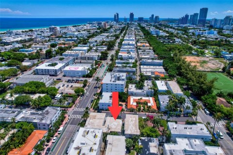 Condo in Miami Beach, Florida  № 1850660 - photo 18