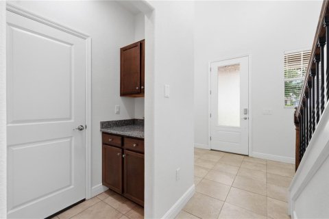 Touwnhouse à vendre à Tampa, Floride: 3 chambres, 216.83 m2 № 2151331 - photo 9
