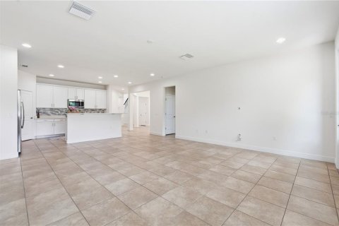 Touwnhouse à vendre à Tampa, Floride: 3 chambres, 216.83 m2 № 2151331 - photo 19