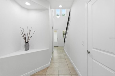 Touwnhouse à vendre à Tampa, Floride: 3 chambres, 216.83 m2 № 2151331 - photo 10
