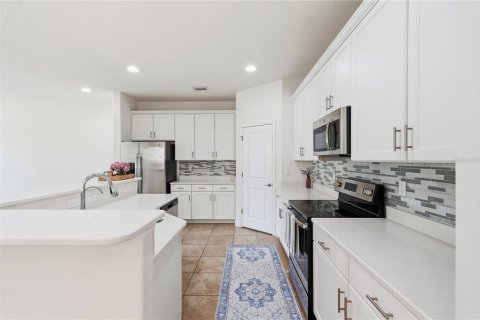 Touwnhouse à vendre à Tampa, Floride: 3 chambres, 216.83 m2 № 2151331 - photo 14