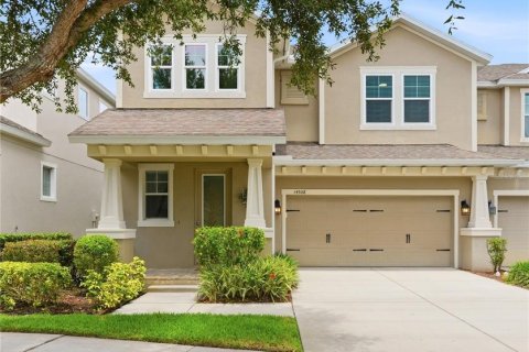 Touwnhouse à vendre à Tampa, Floride: 3 chambres, 216.83 m2 № 2151331 - photo 2