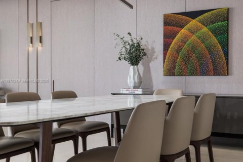 Снять в аренду кондоминиум в Бэл-Харбор, Флорида 2 спальни, 207.45м2, № 2048468 - фото 8