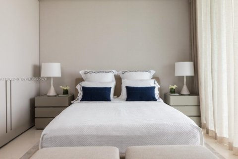 Снять в аренду кондоминиум в Бэл-Харбор, Флорида 2 спальни, 207.45м2, № 2048468 - фото 17