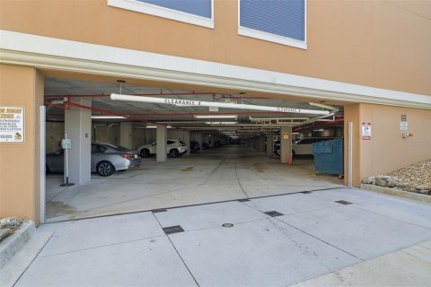 Condo in Palm Coast, Florida, 2 bedrooms  № 2329722 - photo 27