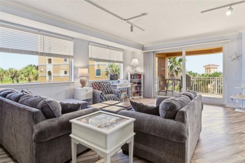 Condo in Palm Coast, Florida, 2 bedrooms  № 2329722 - photo 25