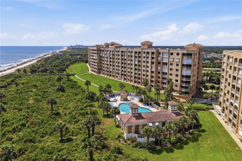 Condo in Palm Coast, Florida, 2 bedrooms  № 2329722 - photo 2