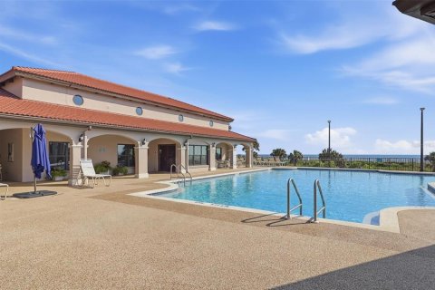 Condo in Palm Coast, Florida, 2 bedrooms  № 2329722 - photo 16