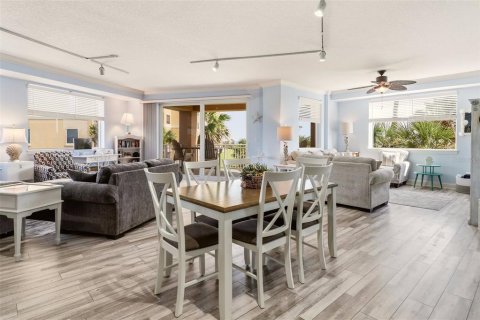 Condo in Palm Coast, Florida, 2 bedrooms  № 2329722 - photo 26