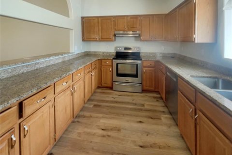 Touwnhouse à vendre à Clermont, Floride: 2 chambres, 111.11 m2 № 1901557 - photo 6