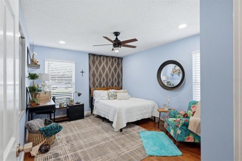 House in Sarasota, Florida 4 bedrooms, 194.63 sq.m. № 2217717 - photo 25