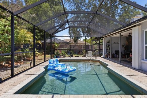 House in Sarasota, Florida 4 bedrooms, 194.63 sq.m. № 2217717 - photo 5
