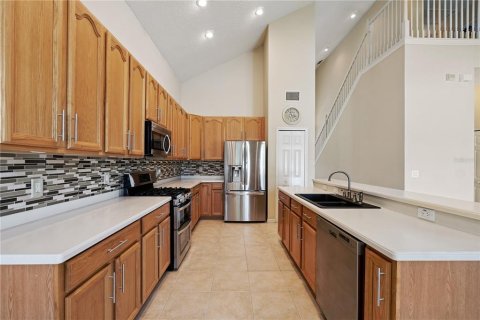 Casa en venta en Tampa, Florida, 4 dormitorios, 212.93 m2 № 1853632 - foto 8