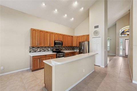 Casa en venta en Tampa, Florida, 4 dormitorios, 212.93 m2 № 1853632 - foto 10