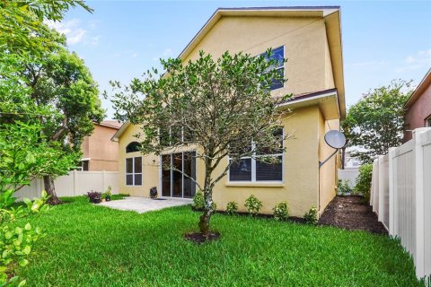 Casa en venta en Tampa, Florida, 4 dormitorios, 212.93 m2 № 1853632 - foto 30