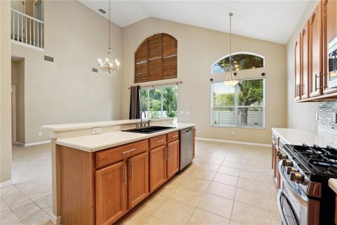 Casa en venta en Tampa, Florida, 4 dormitorios, 212.93 m2 № 1853632 - foto 7