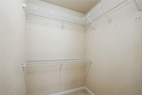 Casa en venta en Tampa, Florida, 4 dormitorios, 212.93 m2 № 1853632 - foto 17