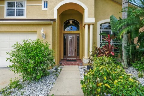 Casa en venta en Tampa, Florida, 4 dormitorios, 212.93 m2 № 1853632 - foto 2