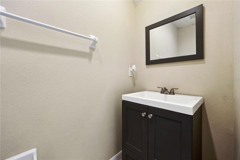 Casa en venta en Tampa, Florida, 4 dormitorios, 212.93 m2 № 1853632 - foto 14