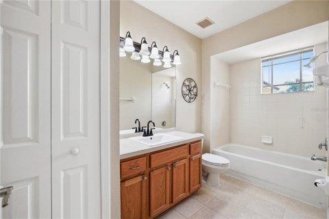 Casa en venta en Tampa, Florida, 4 dormitorios, 212.93 m2 № 1853632 - foto 28