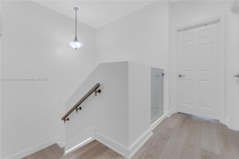 Touwnhouse à vendre à Doral, Floride: 4 chambres, 200.3 m2 № 1956060 - photo 17