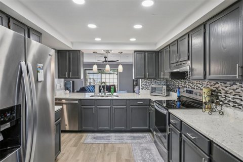 Adosado en venta en Tampa, Florida, 2 dormitorios, 133.78 m2 № 1792672 - foto 18
