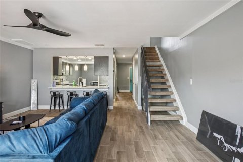 Adosado en venta en Tampa, Florida, 2 dormitorios, 133.78 m2 № 1792672 - foto 11