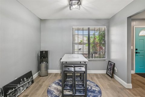 Adosado en venta en Tampa, Florida, 2 dormitorios, 133.78 m2 № 1792672 - foto 14
