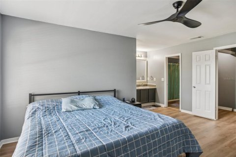 Adosado en venta en Tampa, Florida, 2 dormitorios, 133.78 m2 № 1792672 - foto 22
