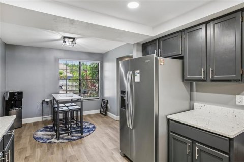Adosado en venta en Tampa, Florida, 2 dormitorios, 133.78 m2 № 1792672 - foto 16
