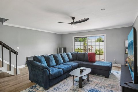 Adosado en venta en Tampa, Florida, 2 dormitorios, 133.78 m2 № 1792672 - foto 3