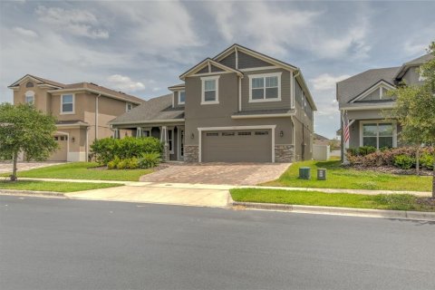 House in Ocoee, Florida 5 bedrooms, 297.47 sq.m. № 1655905 - photo 2