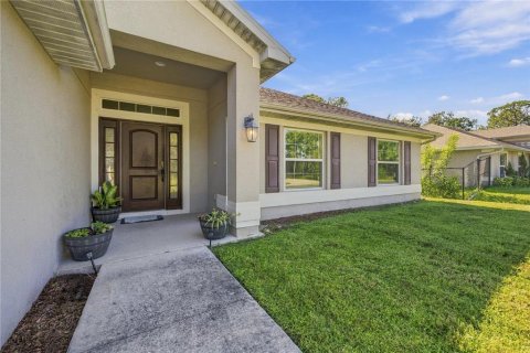 Casa en venta en Lehigh Acres, Florida, 4 dormitorios, 163.23 m2 № 2386288 - foto 2