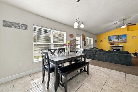 Casa en venta en Lehigh Acres, Florida, 4 dormitorios, 163.23 m2 № 2386288 - foto 6
