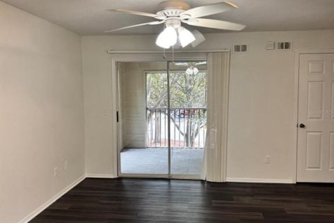 Copropriété à louer à Orlando, Floride: 1 chambre, 49.7 m2 № 2406353 - photo 6