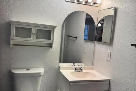 Copropriété à louer à Orlando, Floride: 1 chambre, 49.7 m2 № 2406353 - photo 12