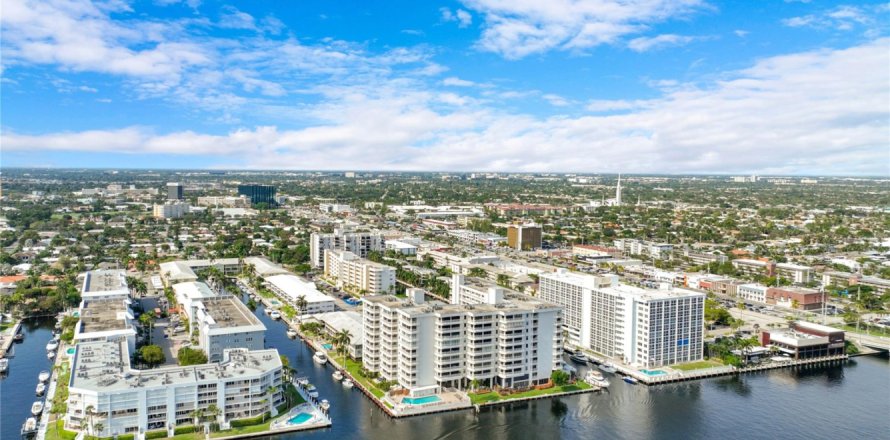 Condo in Fort Lauderdale, Florida, 2 bedrooms № 868676