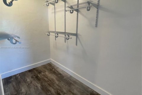 Купить кондоминиум в Майами-Бич, Флорида 1 спальня, 38.18м2, № 1958832 - фото 4