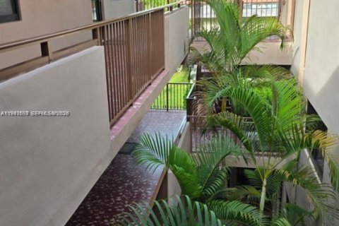 Villa ou maison à louer à North Miami, Floride: 1 chambre, 65.03 m2 № 2043189 - photo 16