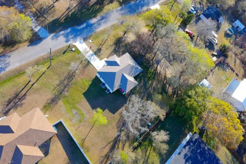 House in Okeechobee, Florida 3 bedrooms, 130.43 sq.m. № 2084199 - photo 5