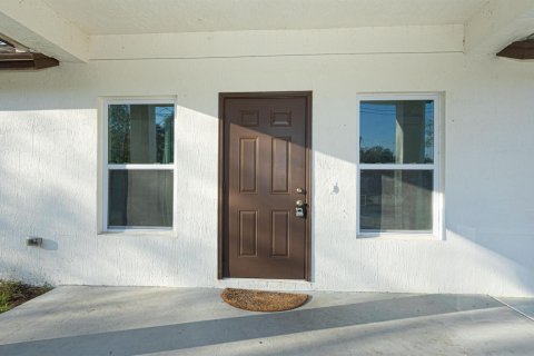 House in Okeechobee, Florida 3 bedrooms, 130.43 sq.m. № 2084199 - photo 14