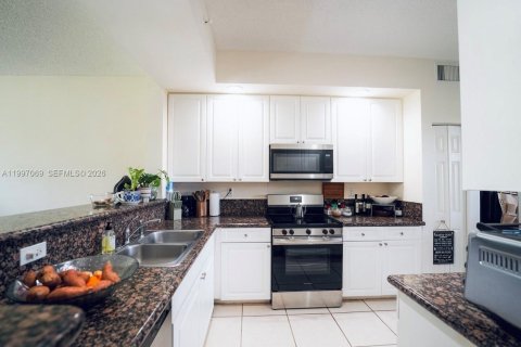 Copropriété à vendre à Boca Raton, Floride: 2 chambres, 100.43 m2 № 2064272 - photo 4