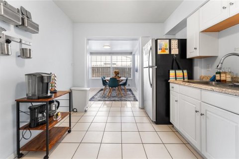 Casa en venta en Gulfport, Florida, 4 dormitorios, 161.46 m2 № 2351929 - foto 11