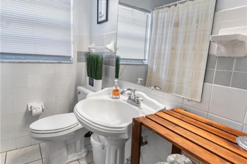 Casa en venta en Gulfport, Florida, 4 dormitorios, 161.46 m2 № 2351929 - foto 16